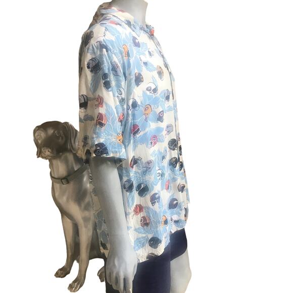 Vintage. Sun and Turf NFL Helmets Cream Blue Button Down Shirt Men's Size XXL - Picture 3 of 7
